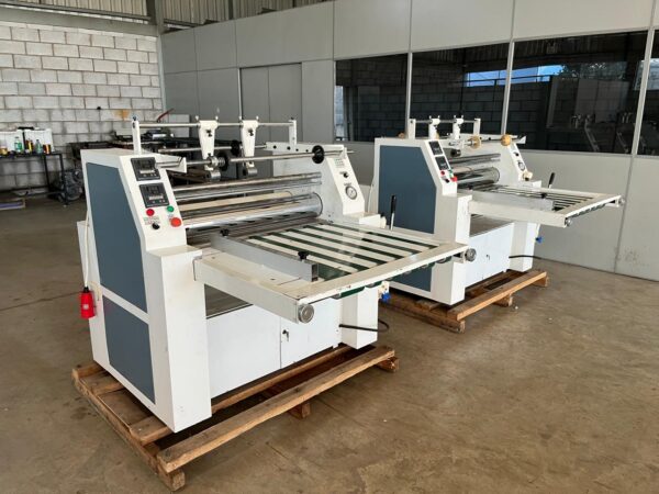 Laminadora Manual - Com Esteira - 800 MM