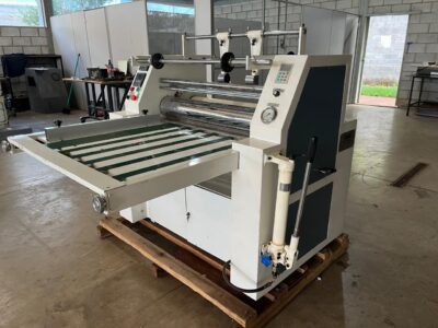 Laminadora Manual - Com Esteira - 800 MM - Imagem 4