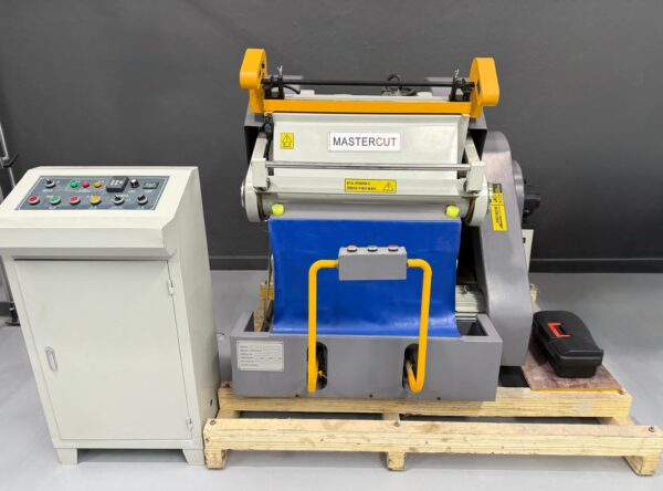 Corte e Vinco Manual ML 750 (Nova)