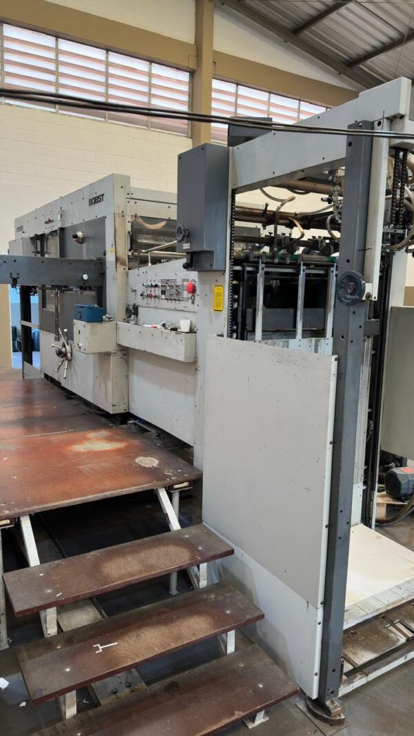Corte e Vinco Bobst SP 102 E